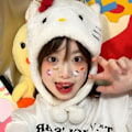 Miniatyrbilde 4 av 8: Kawaii KT Katt Plysjhette og Tegneseriegenserhatt Varme Ørebeskyttelse A2