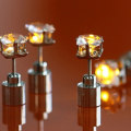 Miniatyrbilde 3 av 5: 1Pc Party Charm LED øredobb lys opp krone glødende krystall øre Pink One Size