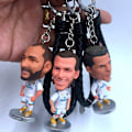 Miniatyrbillede 3 af 7: Fodbold Fan Star Doll Ronaldo Neymar Messi Lewandowski Mbappe Royce Hængende Nøglering Real Madrid Ronaldo Real Madrid Ronaldo