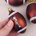 Miniatyrbilde 4 av 5: Julefotball julekuler - Sportstema julefotball, stil 1