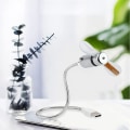 Pikkukuva 6 / 7: USB-kellotuuletin, mini LED -tuuletin, taitettava hansikaula, LED -kellotuuletin