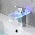 Miniatyrbillede 1 af 5: Vandhane til badeværelse med LED-vandfald, armatur til badeværelse, håndvaskarmatur med 3 skiftende lys, håndvaskarmatur, arm, krom