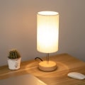 Miniatyrbilde 7 av 8: Minimalistisk design for hjemmet ditt? - Denne dimbare bordlampen med berøringskontroll