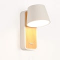 Miniatyrbilde 1 av 2: Hvit LED-vegglampe med trebase, 6 W justerbar aluminiums spotlight, varmt hvitt 2700 K og bryter for soverom, seng, hodegjerde, leserom