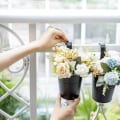 Miniatyrbillede 4 af 5: Sæt med 8 hængende metalblomsterkrukker med havvand