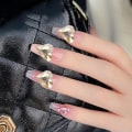 Pikkukuva 4 / 5: Nail Art Love Spike Bottom Diamond, Mixed Shape Glass Gemstone, Large 100 Pieces, Noble Color