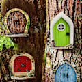 Miniatyrbillede 5 af 5: Vibrant Dekorative Miniature Fe Dør Bærbar Realistisk Fe Skulptur Dør Gave -6stk/sæt