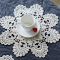Miniatyrbilde 3 av 5: Langxiu Sirkulær Brodert Lin Spisebrikke Stoffkunst