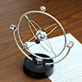 Miniatyrbilde 2 av 3: Celestial Orbit Perpetual Motion Motion Chaos Pendel Balanse
