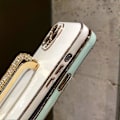 Miniatyrbild 4 av 5: Skal för iPhone 12 Pro 6.1 tum, glänsande strass, stativ, stöttåligt TPU-mobilskal