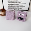 Pikkukuva 2 / 5: Suojaava Pörröinen Kotelo - Samsung Galaxy Z Flip 4 Violetti