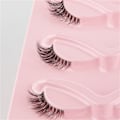 Miniatyrbilde 10 av 11: Halve Vipper Naturlig Look Wispy ved-Øyet Øyevipper 3D Løse Øyevipper Fluffy-Myke 10 Par Falske Mink Kunstige Vipper Sett C
