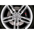 Pikkukuva 5 / 5: 4 kpl - Audi Keskikupit / Pyörännavan Merkki - B 240 Silver 70mm / 135mm