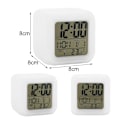 Miniatyrbild 2 av 5: LED-väckarklocka Sängbord 7 Färger Display Digital Klocka Barn Väckarklocka med Snooze-funktion Nattljus Temperatur Tid Datum