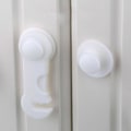 Miniatyrbilde 7 av 7: Skapsikringer for babyer 10 stk, Barnesikring Babysikkerhetslåser, barnesikringer for skap, Sterkt lim Ingen boring-Holdbar-Multifunksjonell for