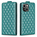 Miniatyrbild 1 av 5: Vertikalt Vändbart Stötsäkert Skal för Iphone 15 PU Läder Präglat Telefonfodral Green