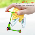 Miniatyrbilde 8 av 8: Mini Fingerscooter-sett Mini Finger Skateboard med Bukser Green
