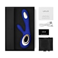 Miniatyrbild 4 av 4: LELO SORAYA Wave Midnight Blue, en kaninvibrator som använder WaveMotion, en unik teknik för kroppslig njutning Blå