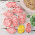Miniatyrbilde 3 av 5: 8 stk/sett Space Astronaut Biscuit Form 3D Cartoon Cookie Form Bi