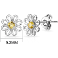 Miniatyrbilde 5 av 5: Daisy Stud øredobber laget med Zirconia-krystaller