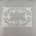 Pikkukuva 1 / 5: Eurooppalainen Luksus Kultainen Gaze Spetsin Alusmatto 42*30CM Pöytäalusmatto Beige