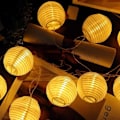 Miniatyrbillede 3 af 5: Lampion Led Lys Girlande Deko Lampe - Hvid Kraft Papir Lanterne - Total længde 5 meter - 20 USB Led Hvide Kugler