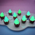 Pikkukuva 3 / 5: 10kpl kolmiulotteinen itsevalaiseva rikkoutunut kuori DIY Resin Access 10Pcs