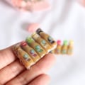 Pikkukuva 4 / 5: Mikro Miniatyr Möbler Tiny Småskalig Leksak Doll House DIY Decora Mini Candy Toy Model