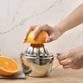 Miniatyrbild 4 av 5: Manuell citruspress i rostfritt stål 304, diskmaskinsäker fruktpress för apelsin, citron, grapefrukt