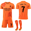 Miniatyrbillede 1 af 2: Real Madrid 2024 Vini Jr. Orange Rose Trøje Y3 Special Edition Størrelse 26 No.7 Vini 26