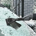 Miniatyrbilde 1 av 7: Isskraper for bilvindu - Ergonomisk snøbørste | 32 cm isskraper med skumgrep for biler, lastebiler og SUV-er Svart