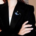 Miniatyrbild 3 av 5: Mode Blå Rhinestone Whale Brosch Damkläder Smycken P 1pc