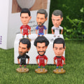 Miniatyrbillede 2 af 7: Fodboldstjerne Figur Mini Fodboldspiller Bil Ornament Kollektion 5 5 5 5