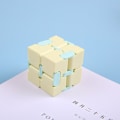 Miniatyrbild 1 av 5: Oändlig kub dekompressionsartefakt fickkub macaron fickflip kub dekompression mini fick Yellow Infinite Cube