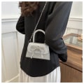 Pikkukuva 7 / 10: Bow Olkalaukku Messenger Bag MUSTA Black