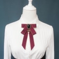 Pikkukuva 7 / 9: Rusetti Bowknot rintakorut PUNAINEN Red