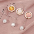 Pikkukuva 2 / 10: Pearls Rintaneulat Kiinteät kassakaapit STYLE 3 STYLE 3 Style 3