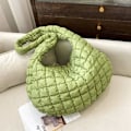 Pikkukuva 1 / 10: Tikattu kangalaukku naisille Puffer-kangaskassi VAALEENVIHREÄ Light Green