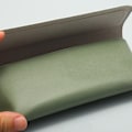 Pikkukuva 9 / 9: Case Aurinkolasit Suojakotelo VIHREÄ green