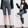 Miniatyrbilde 5 av 10: Tynne femcents yogabukser Push Up-shorts HVIT L white L