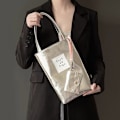Miniatyrbild 10 av 10: Handväska Bucket Bag LITEN VÄSKA&HANDVÄSKA LITEN VÄSKA&HANDVÄSKA SMALL BAG&HANDBAG