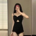 Pikkukuva 7 / 10: Yksiosainen hame-uimapuku Kaksiosainen set MUSTA S Black S