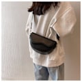 Miniatyrbillede 2 af 10: Skuldertaske Axillary Pouch SORT black
