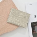 Pikkukuva 1 / 10: Ohut lyhyt lompakko luottokorttikotelo BEIGE beige