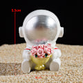 Miniatyrbilde 5 av 5: Resin Astronaut Triumph 2-delt Figur Rommann Statue Dekor Ornament Dekorasjoner for Bursdagsfester