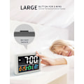 Miniatyrbillede 3 af 5: Digitalt vækkeur med 5,5\" stort LED-tidsdisplay, justerbar alarmvolumen, 6 lysstyrkeniveauer, alarminstillinger, ugedag, USB-oplader