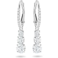 Pikkukuva 1 / 3: Attract Trilogy Crystal -kaulakoru ja korvakorut -korusarja