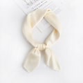 Miniatyrbillede 1 af 3: Dame tørklæde, silke, lys farve pure off-white