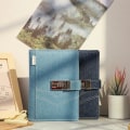 Miniatyrbild 5 av 5: Denim Journal med lås för kvinnor, påfyllningsbar låsbar journal för vuxna B6 anteckningsbok med låskombination, 5,5 x 7,9 tum, blå