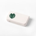 Miniatyrbild 8 av 8: 3Grids Mini case Plast Resemedicinlåda e litet bord Flamingo
